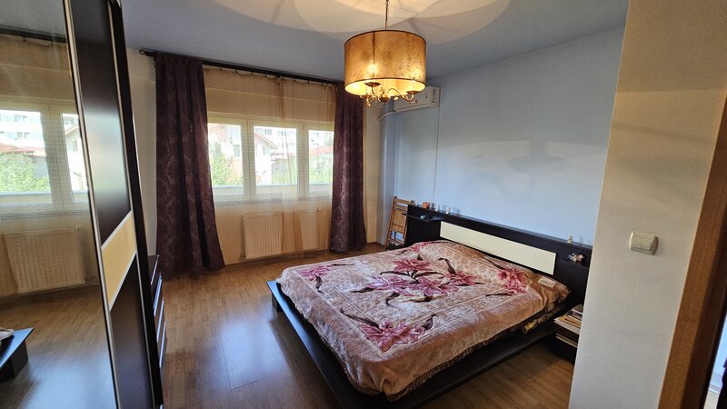 Titan, Nicolae Grigorescu,